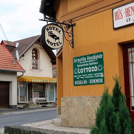 Soerpatika Vendeghaz Hotell Badacsonytomaj Exteriör bild