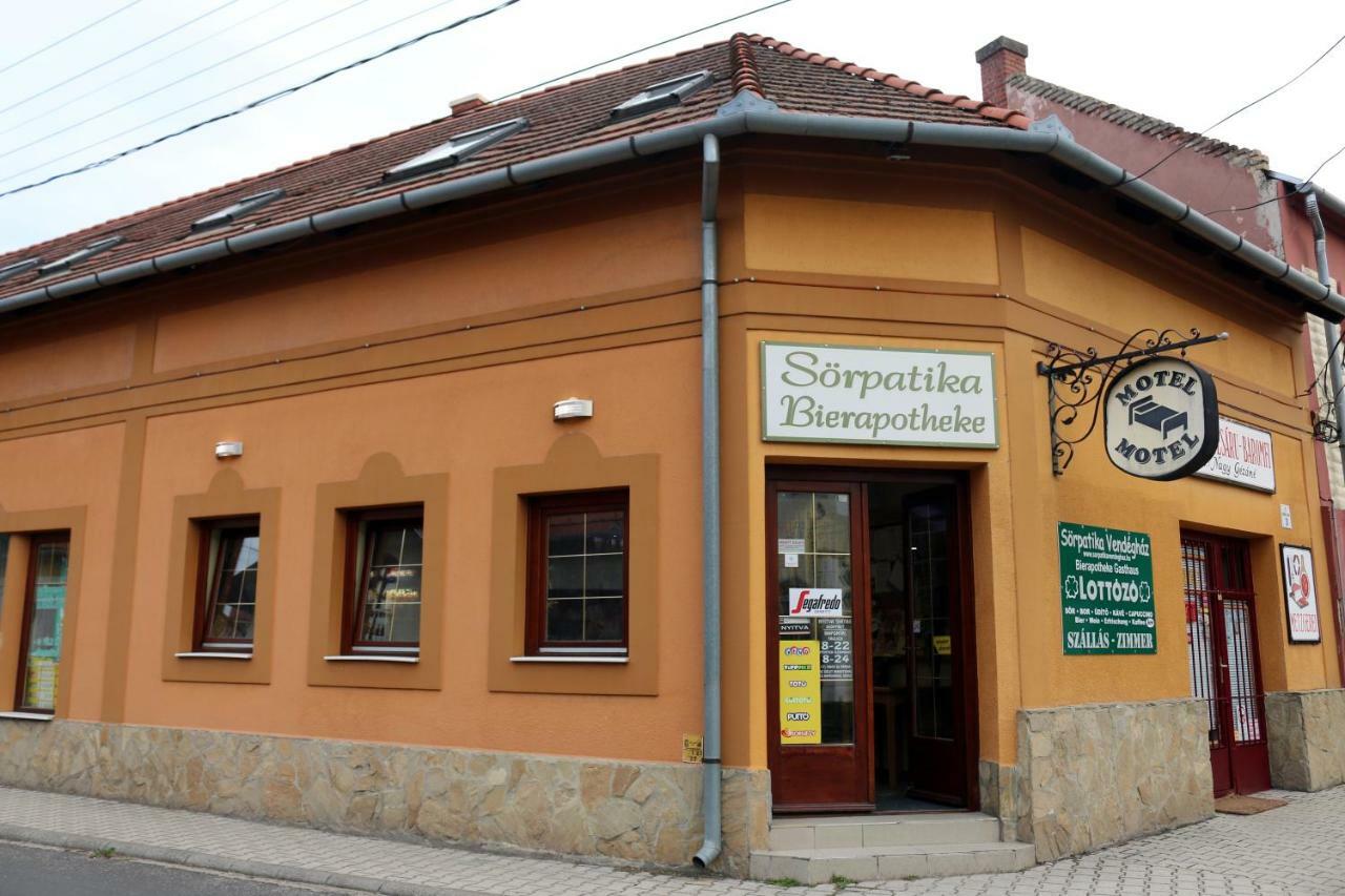 Soerpatika Vendeghaz Hotell Badacsonytomaj Exteriör bild